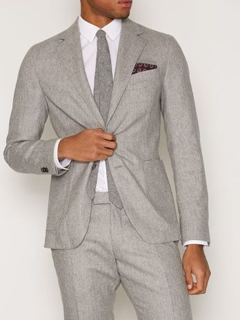 Premium Light Grey Men’s Suit – Modern Tailored Elegance